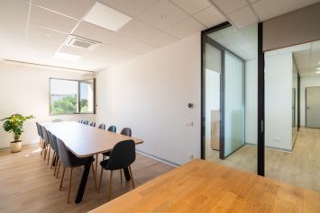 Bureaux Walk Inn à Villeneuve-Lès-Avignon