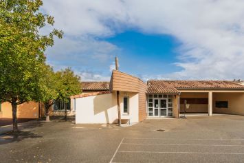 Ecole Maternelle à Saint Victor La Coste