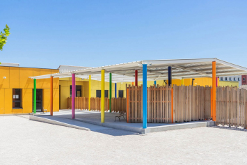 Ecole Leona Tribes, architecture.