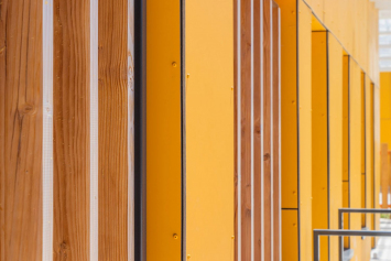 Ecole Leona Tribes, architecture.