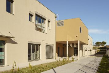 Ecole Sainte-Anne, Uzès - Architecte: Arc & Types