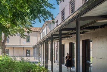 Centre Culturel Par Arc & Types