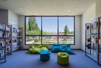 Pole culturel Jean Ferrat par Arc & Types architectes
