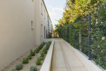 Residence Buffalon, Redessan - Architecte: Arc & Types