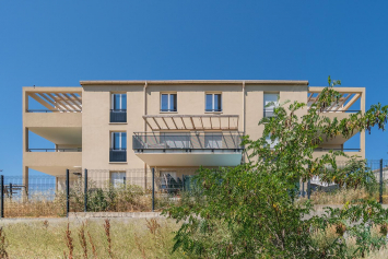 Residence les Romarins par Arc et Types Architectes