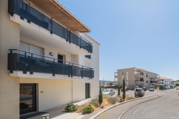 Residence les Romarins par Arc et Types Architectes