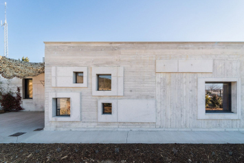 Caserne de Mornas