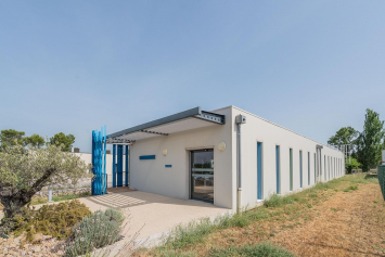 Maison de l'Eau SIAEP de Tresques par &Arc&Types