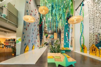 Vertical Park, salle d'escalade