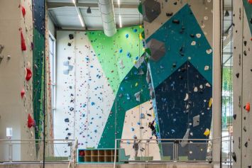 Vertical Park, salle d'escalade