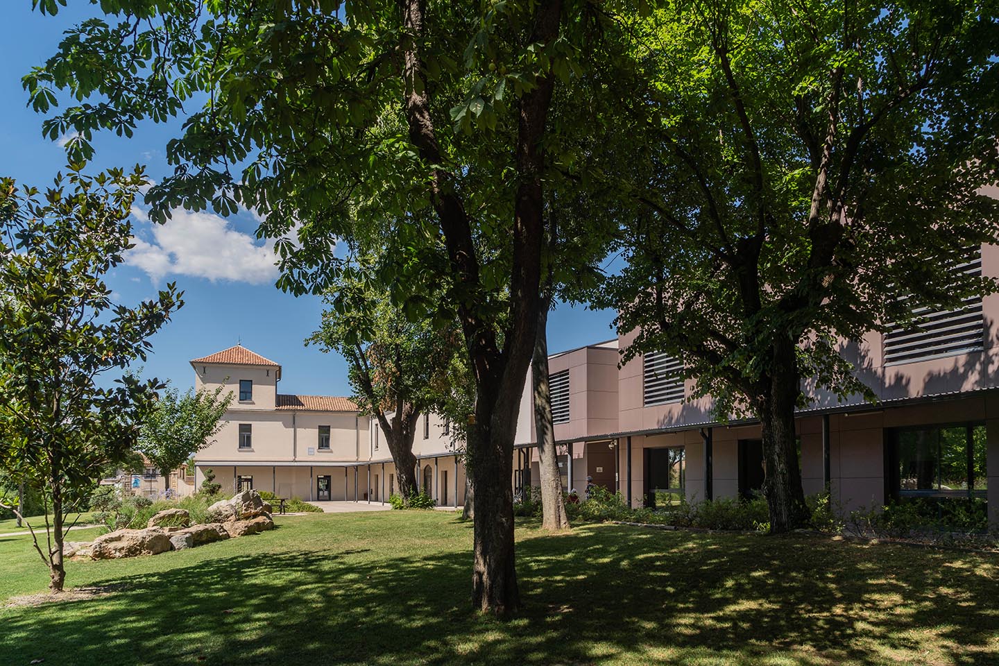 Architecte Gard centre culturel