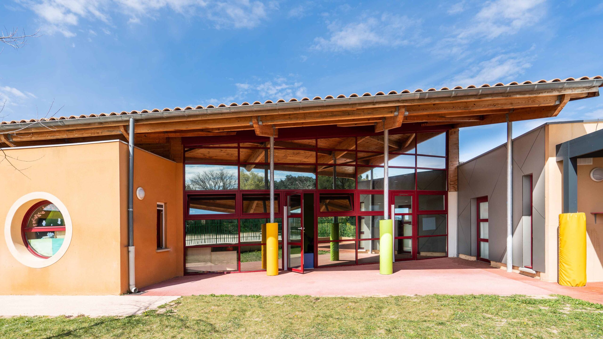Architecte creche St Victor la Coste